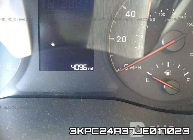 3KPC24A37JE017023 фото 8