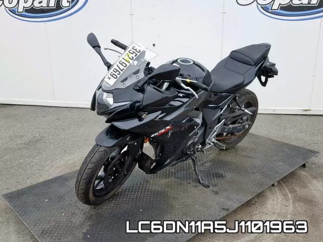 LC6DN11A5J1101963 фото 3