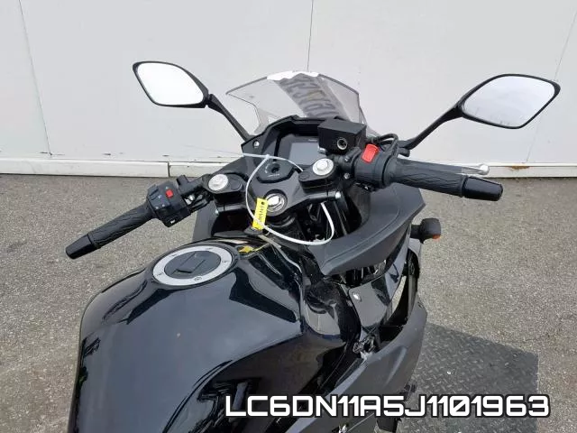 LC6DN11A5J1101963 фото 6