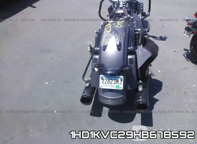 1HD1KVC29HB678592 фото 7