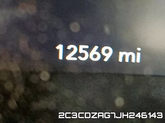 2C3CDZAG7JH246143 фото 9