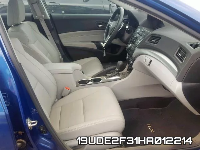 19UDE2F31HA012214 фото 6
