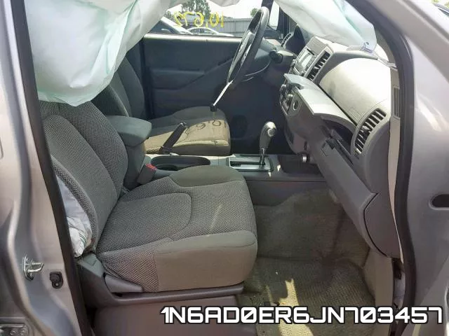 1N6AD0ER6JN703457 фото 6