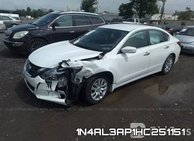1N4AL3AP1HC251151 фото 3
