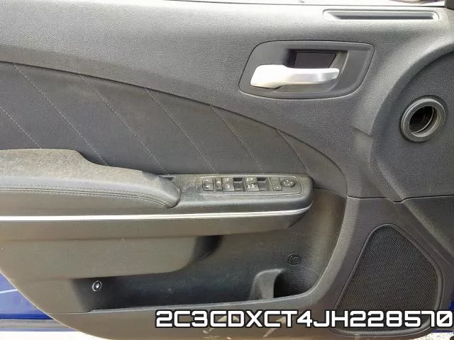 2C3CDXCT4JH228570 фото 2