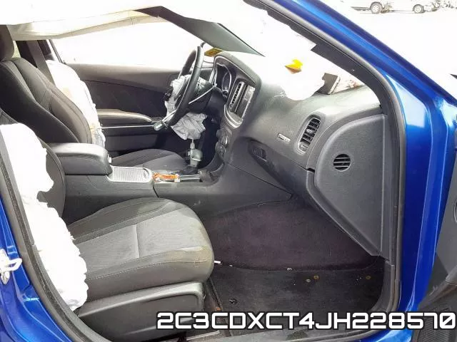 2C3CDXCT4JH228570 фото 6