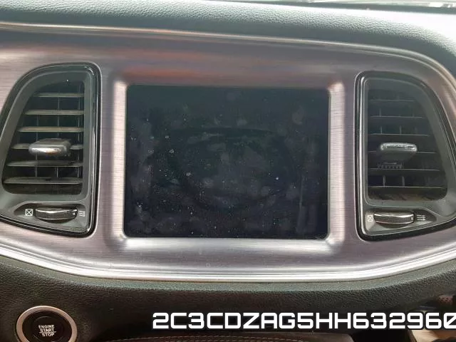 2C3CDZAG5HH632960 фото 10