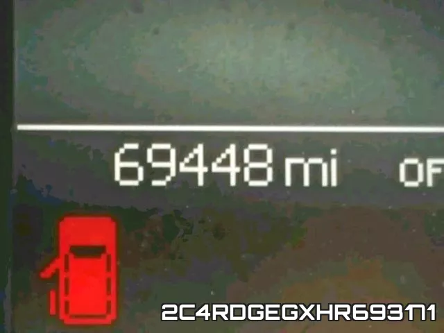 2C4RDGEGXHR693171 фото 9