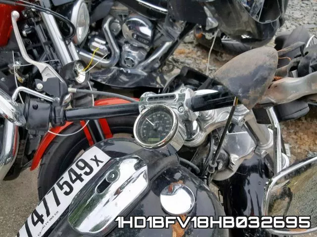 1HD1BFV18HB032695 фото 10