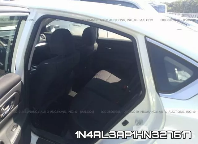 1N4AL3AP1HN327617 фото 9