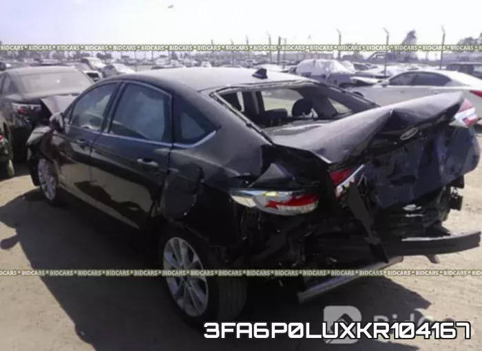 3FA6P0LUXKR104167 фото 4