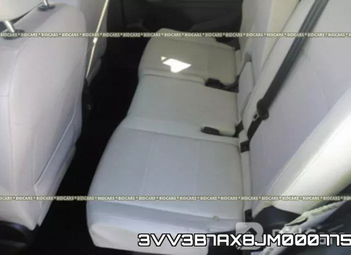 3VV3B7AX8JM000775 фото 8