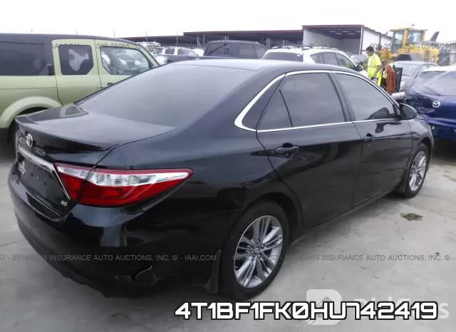 4T1BF1FK0HU742419 фото 5