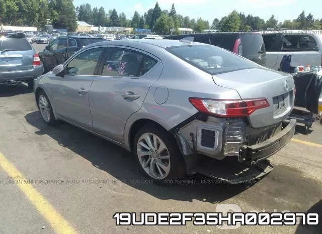 19UDE2F35HA002978 фото 4