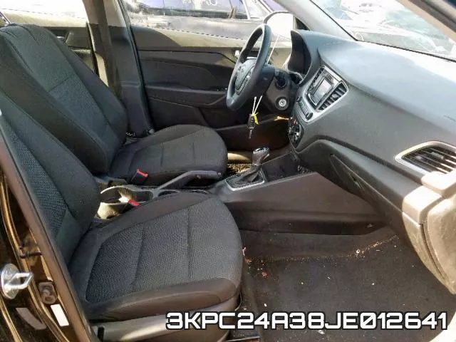 3KPC24A38JE012641 фото 6