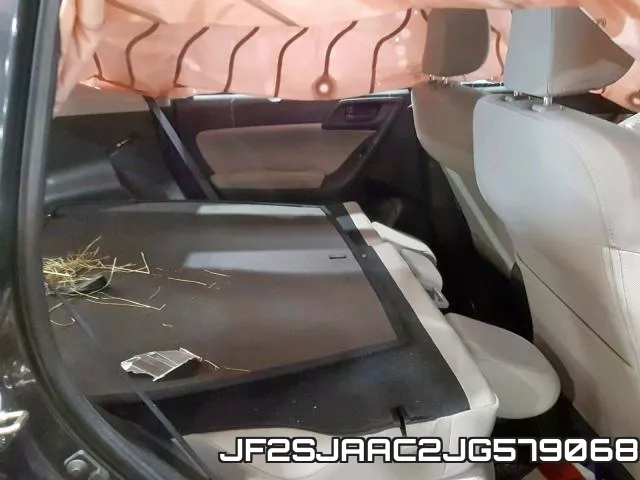 JF2SJAAC2JG579068 фото 7