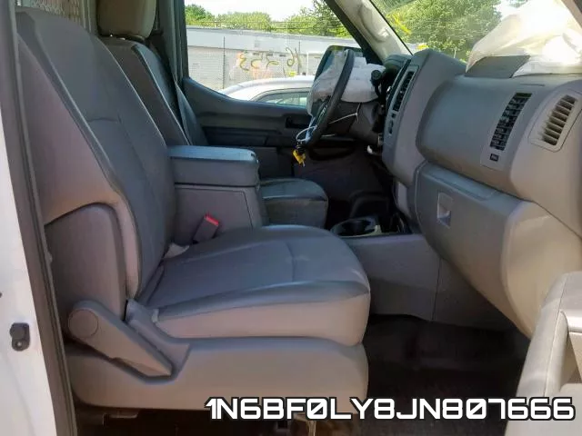 1N6BF0LY8JN807666 фото 6