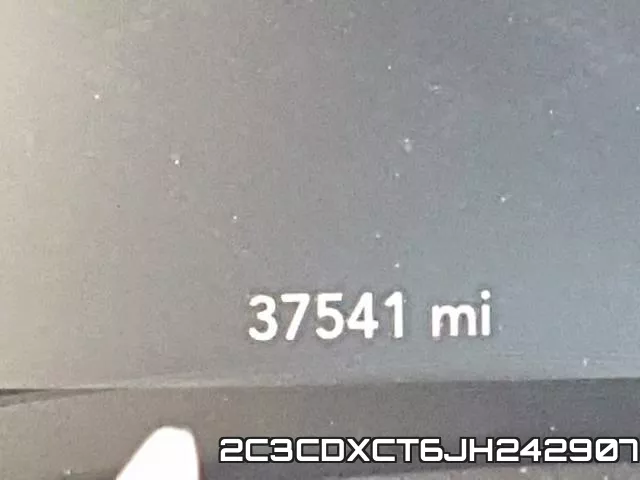 2C3CDXCT6JH242907 фото 9