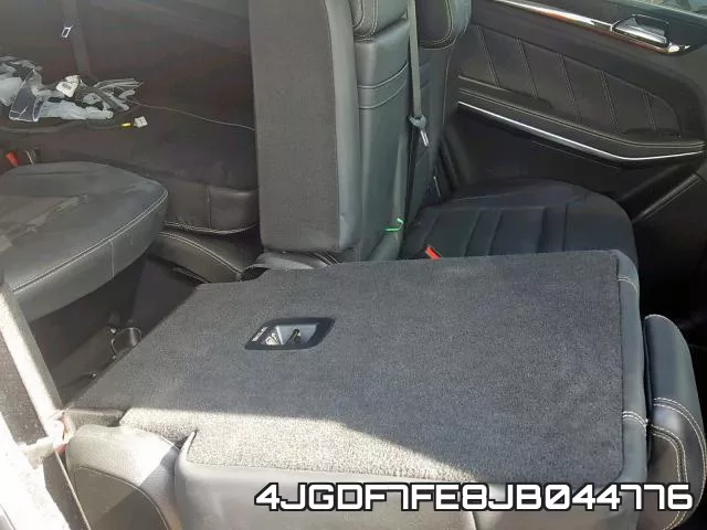 4JGDF7FE8JB044776 фото 7