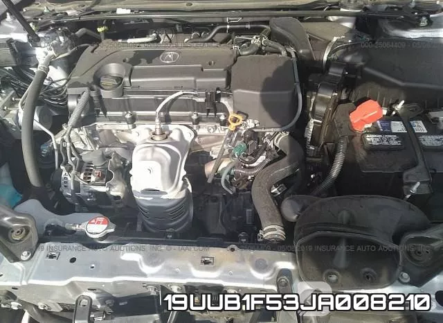 19UUB1F53JA008210 фото 2
