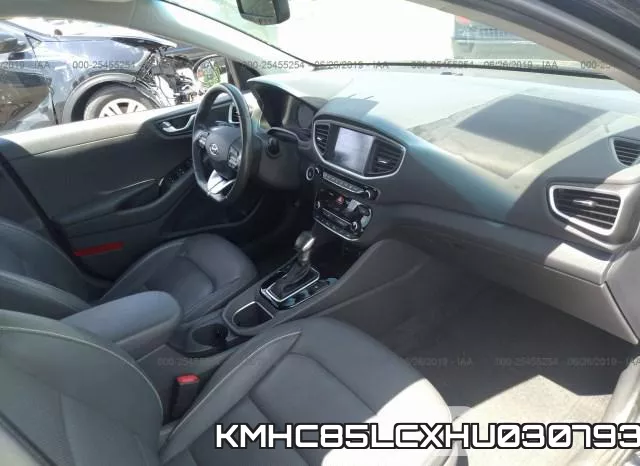 KMHC85LCXHU030793 фото 6