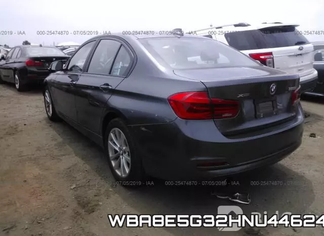 WBA8E5G32HNU44624 фото 4