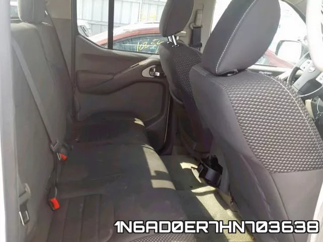 1N6AD0ER7HN703638 фото 7