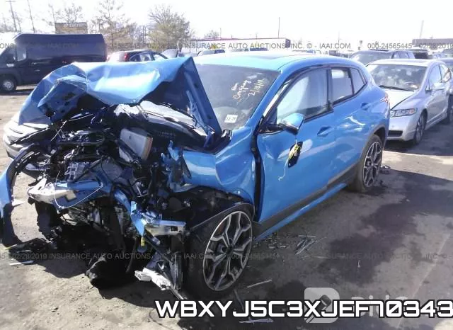 WBXYJ5C3XJEF70343 фото 3
