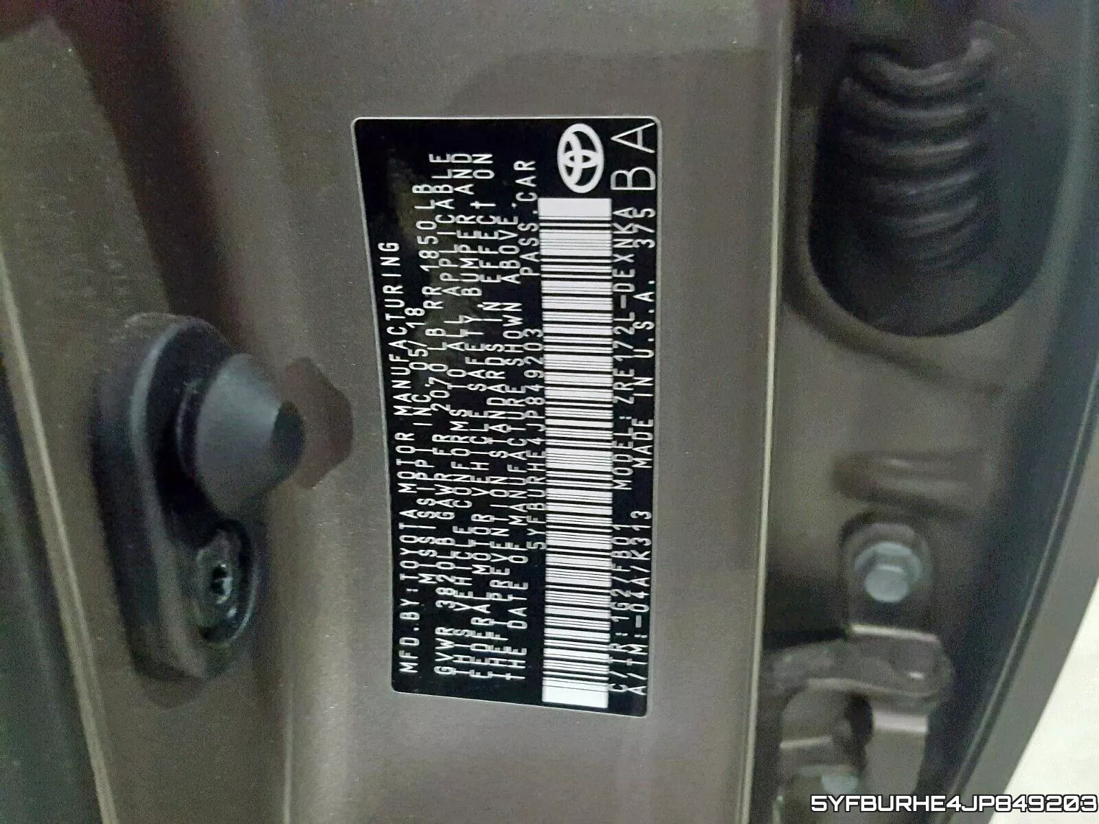 5YFBURHE4JP849203 фото 2