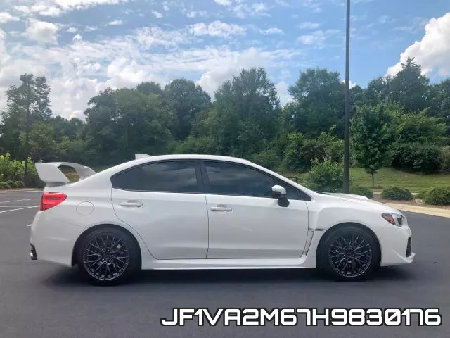JF1VA2M67H9830176 фото 10