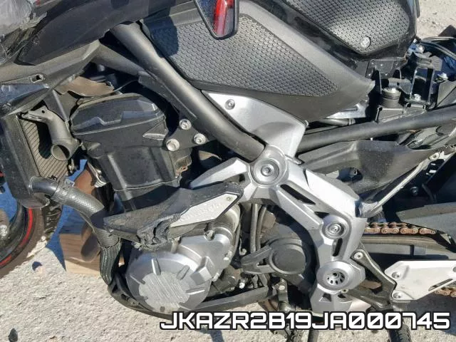 JKAZR2B19JA000745 фото 8