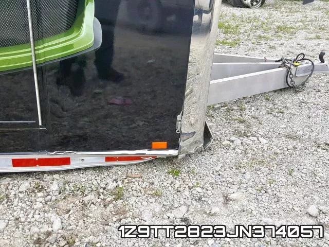 1Z9TT2823JN374057 фото 10