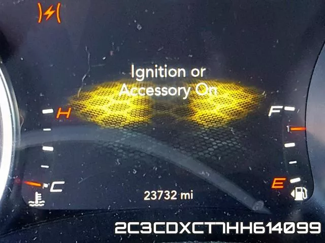 2C3CDXCT7HH614099 фото 9