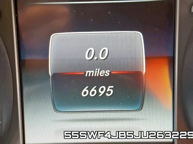 55SWF4JB5JU263229 фото 9