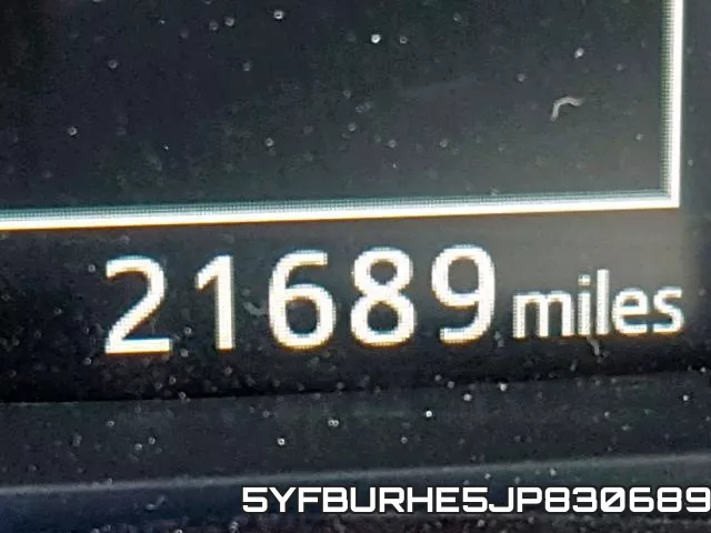 5YFBURHE5JP830689 фото 9