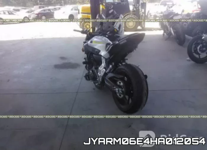 JYARM06E4HA012054 фото 4