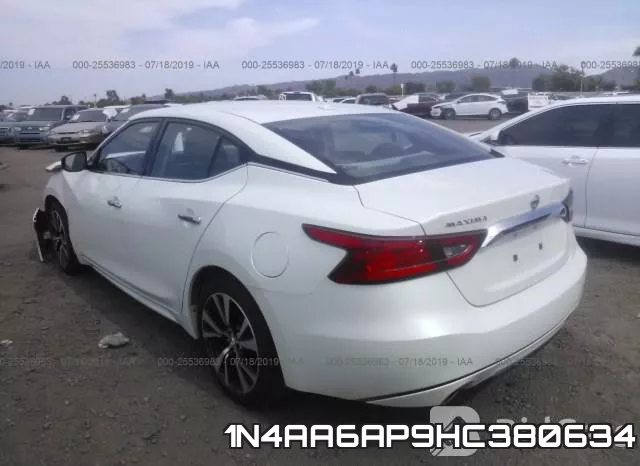 1N4AA6AP9HC380634 фото 4
