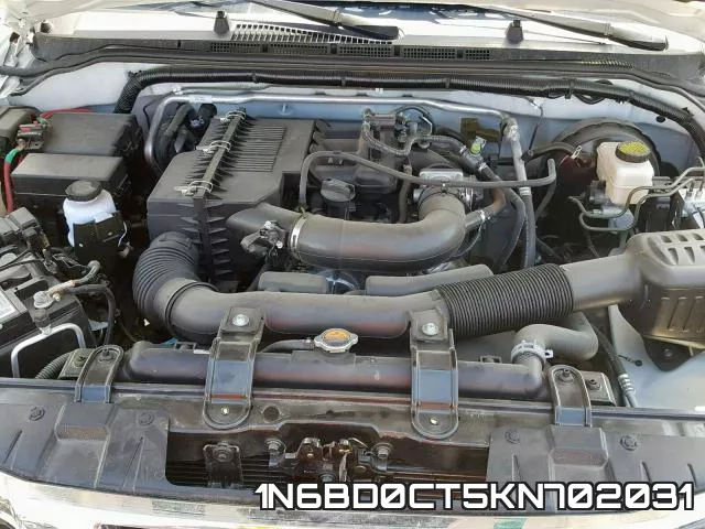 1N6BD0CT5KN702031 фото 8