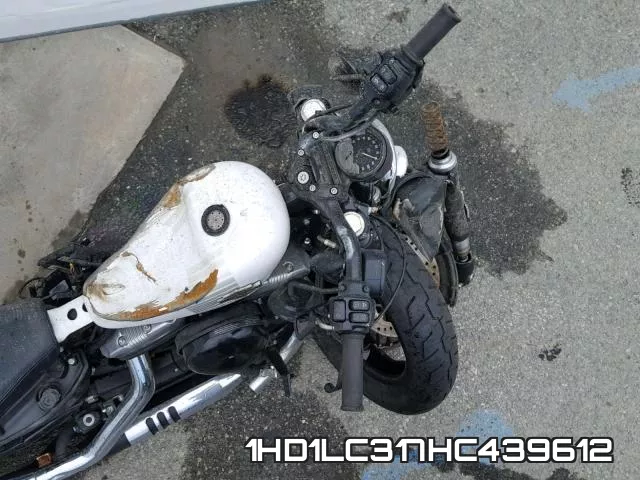 1HD1LC317HC439612 фото 6