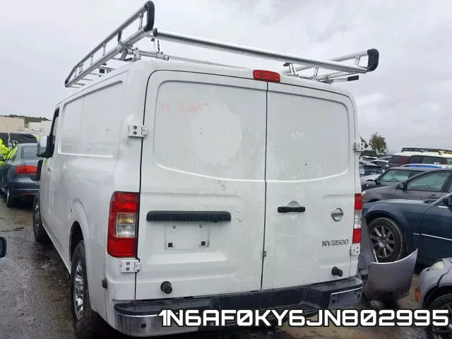 1N6AF0KY6JN802995 фото 4