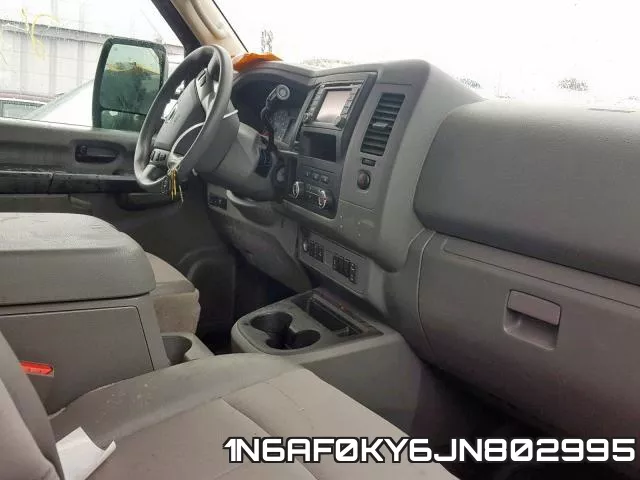 1N6AF0KY6JN802995 фото 6