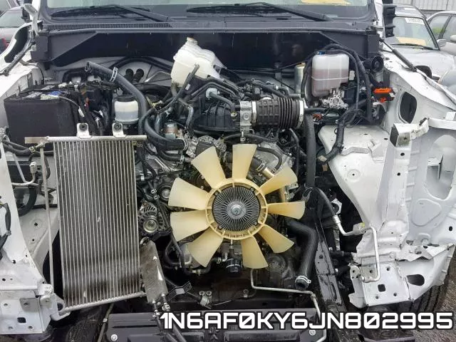 1N6AF0KY6JN802995 фото 8
