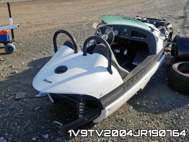 1V9TV2004JR190764 фото 5