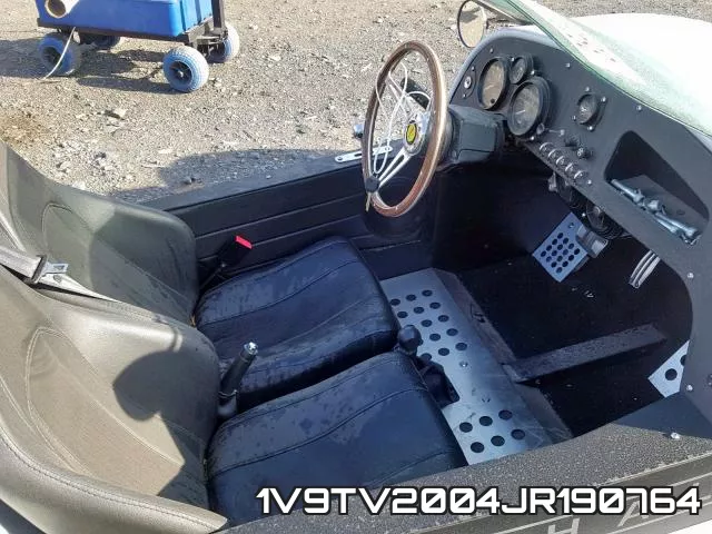 1V9TV2004JR190764 фото 6