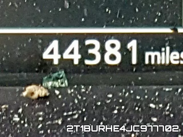 2T1BURHE4JC977702 фото 9