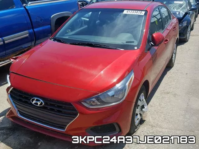 3KPC24A37JE021783 фото 3