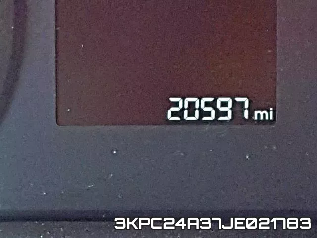 3KPC24A37JE021783 фото 9
