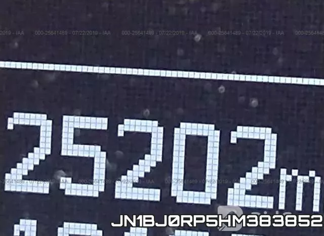 JN1BJ0RP5HM383852 фото 8