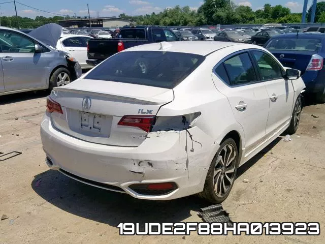 19UDE2F88HA013923 фото 5