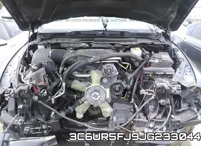 3C6UR5FJ9JG233044 фото 2